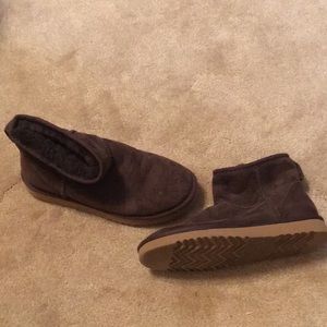 UGG Shoes - Brown UGGS booties size 7 UGG Shoes - Brown UGGS booties size 7
